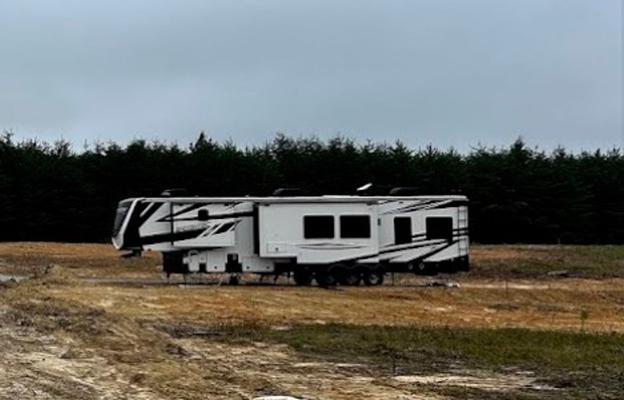 Luxury Toy Hauler Adventure Awaits!