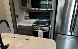 2021 Montana RV – Optional Truck Rental Available!