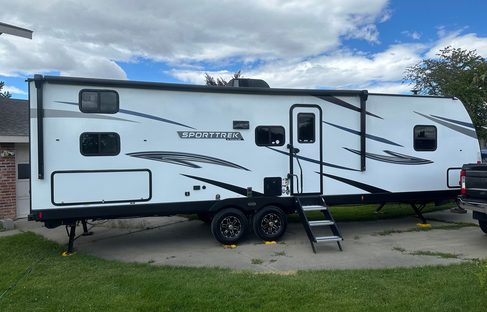 2024 Venture RV SportTrek ST291VTQ