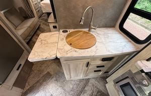 2021 Forest River RV Sunseeker 3250DSLE