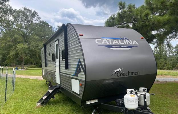 2023 Coachmen RV Catalina Summit Series 8 261BHS