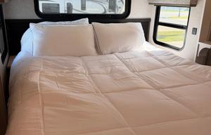 Beautiful RV Stay Near Gulf Shores & Orange Beach