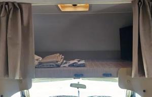 The Island Breeze Cruiser • Sleeps 6  • Thor Elite