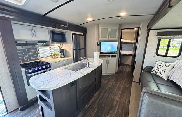 The Wanderer, Dual AC/Slides, 2 bedrooms, 1.5 bath
