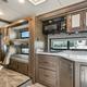 2022 Thor Quantum LF31: Luxurious Family Travel!
