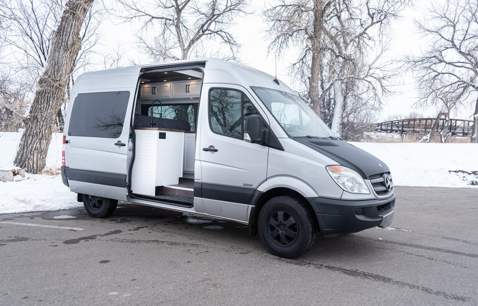 Mercedes Sprinter Camper Van