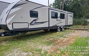 2015 Keystone Premier Ultra Lite Bullet HAL 1696