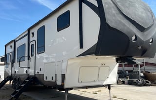 2012 Keystone RV Fuzion 412