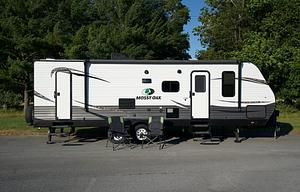 2019 Starcraft Mossy Oak 27BHS RV rental photo 3