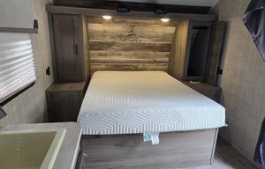 1998 Fleetwood RV Providence 39R