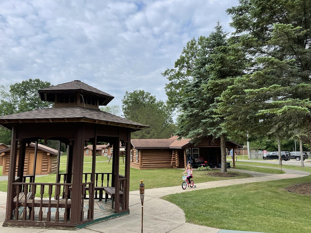 Lost Arrow Resort and Campground
