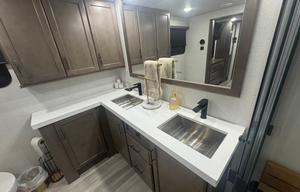 2023 Grand Design Solitude 380FL R