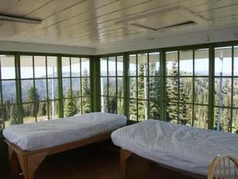 Deadwood Lookout Rec Cabin