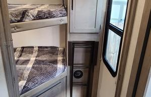 "Bougie Bunkhouse"