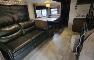 2021 Prime Time RV Tracer 27BHS-  " Chippy"