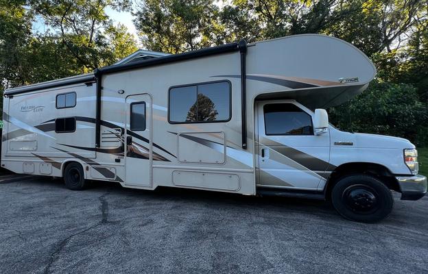 2017 Thor Motor Coach Freedom Elite 30FE