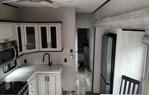 Kristin's River Camper RV rental photo 3