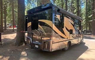 2018 Entegra Coach Qwest 24L