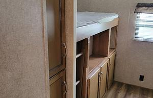 Mojo's 2017 Coachmen Catalina