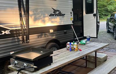 Adirondack Adventure Jayco Jay Flight SLX 7 184BS