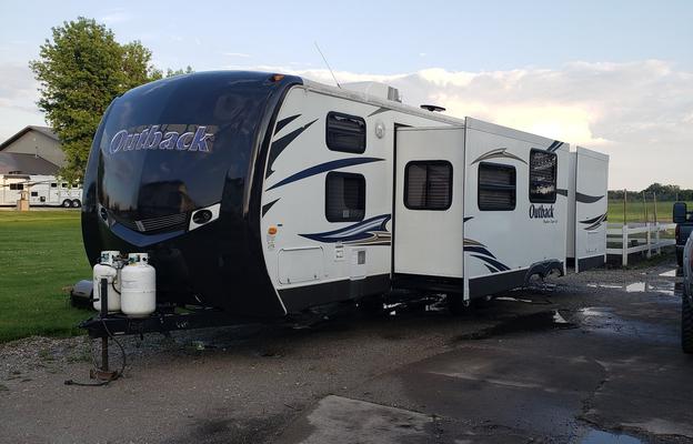 2013 Keystone Outback Quad Bunk