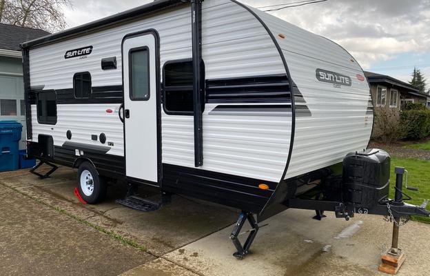2020 Sunset Park RV Sun-Lite 21QB