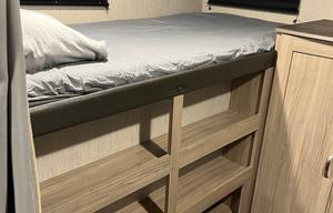 2021 Coachmen Freedom Express Ultra Lite