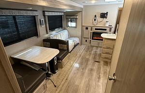 2022 Coachmen RV Catalina Legacy 343BHTS