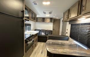 2022 Pioneer BH 250 RV rental photo 3
