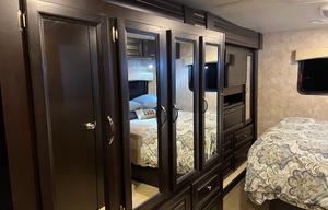 2019 NeXus RV Phantom 32P