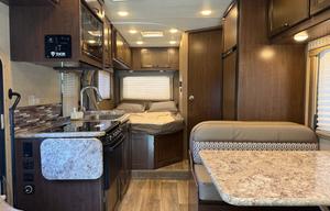 2018 Thor Motor Coach Freedom Elite 23H