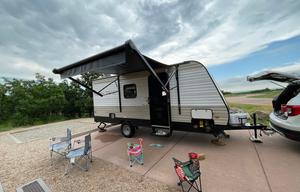 Campventure Cruiser: Family Fun on Wheels!