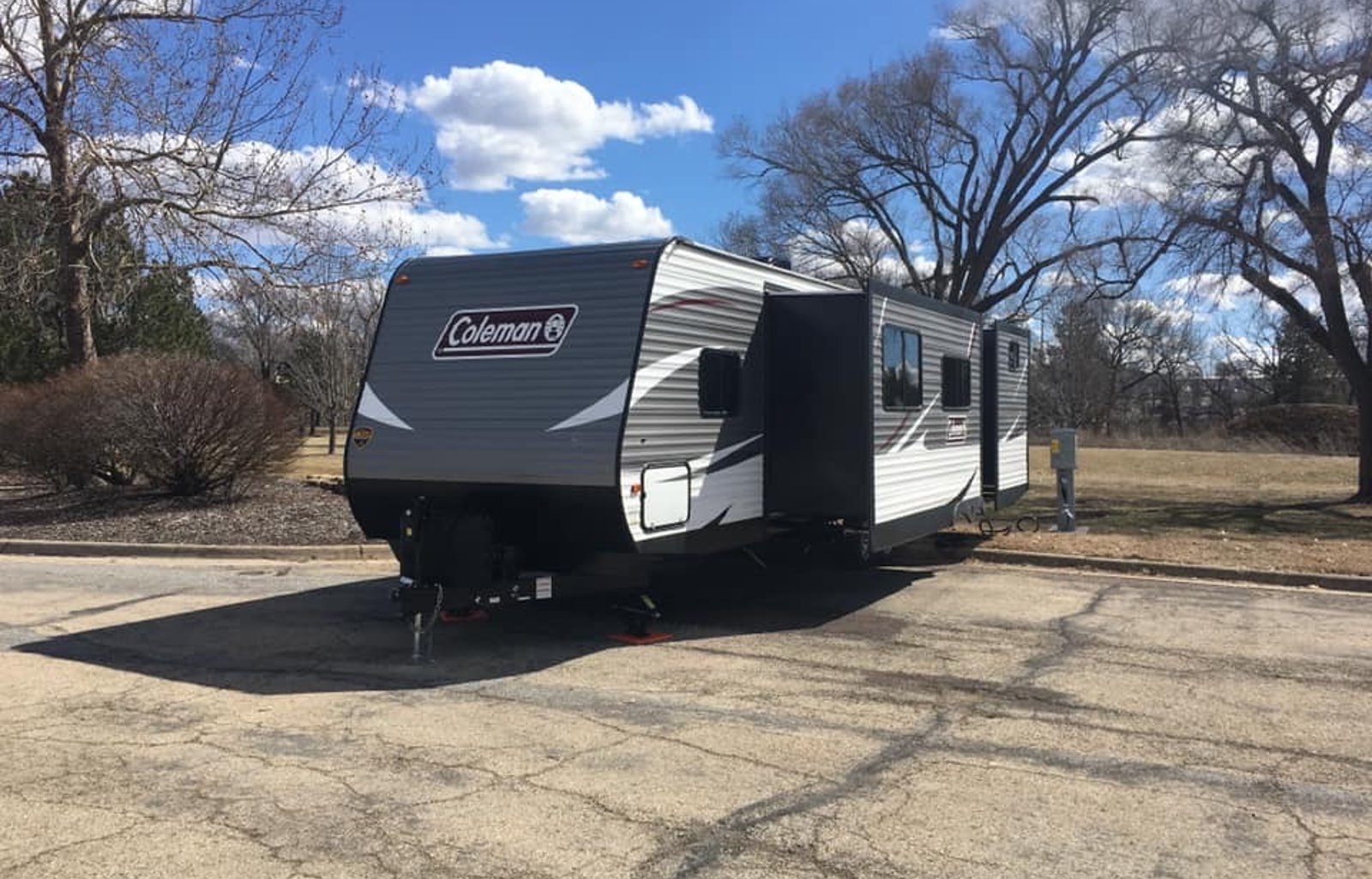 2019 Coleman by Dutchmen 3114