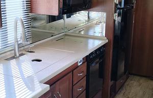 2008 Fleetwood RV Bounder 38P