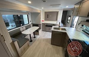 Family Adventure Bunkhouse Sleeps 8
