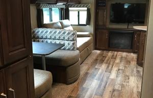 2017 KEYSTONE OUTBACK 324CG