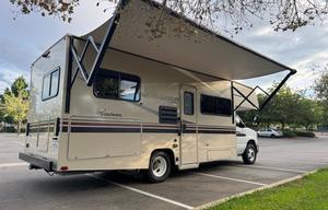 Fully Loaded 2022 coachmen leprechaun 230cb