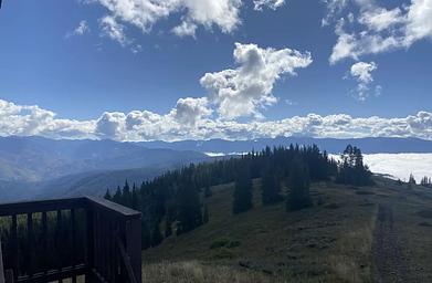 GARNET MOUNTAIN FIRE LOOKOUT vie SE