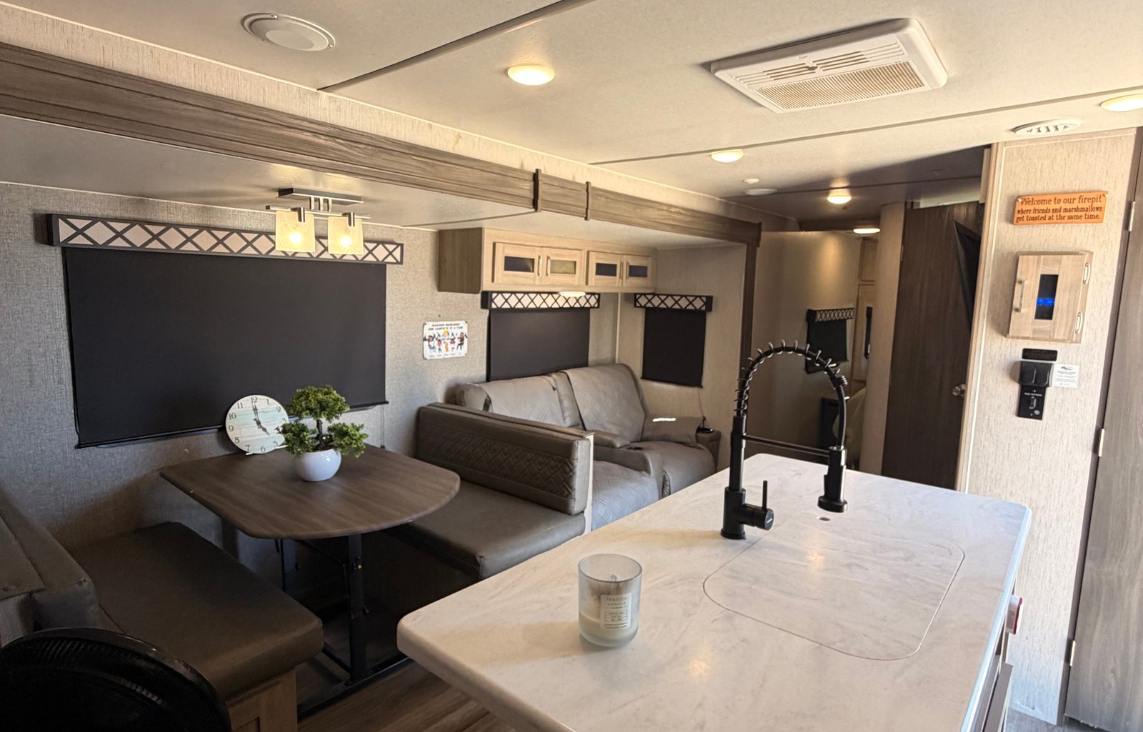 2020 Coachmen RV Freedom Express Liberty Edition