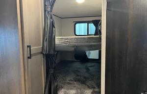 2024 Jayco Jay Flight SLX 284BHS RV rental photo 5