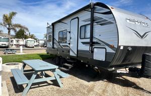 2022 Forest River RV EVO  **No Dunes**
