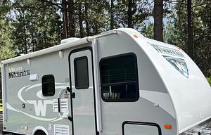 2017 Winnebago Micro Minnie 1700BH