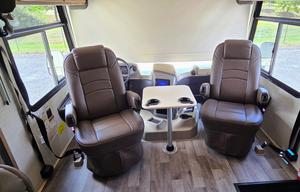 2019 Jayco Precept 33U RV rental photo 6