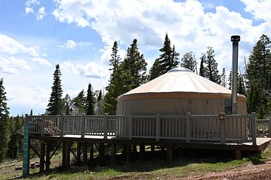 GRIZZLY RIDGE YURT