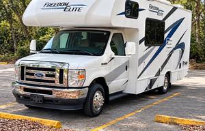 The Island Breeze Cruiser • Sleeps 6 CC-8G