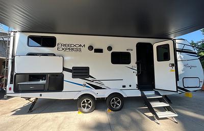 Mountain Peak Family + Pet friendly Bunkhouse!