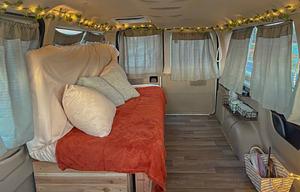 Rainforest Roamer - Cozy Cabin On Wheels