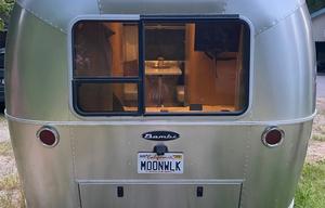 “Moonwalk” 16' Airstream with Solar -Ready to Go-