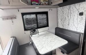 2022 Dutchmen RV Coleman Lantern LT Series 274BH