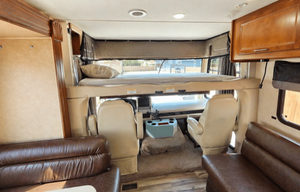 2014 Coachmen RV Pursuit 29 SB RV rental photo 13